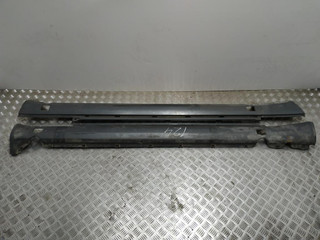 накладка на порог Mercedes-Benz E-Класс W124 [рестайлинг] S124 1994, 3.0 л., D, OM 606.910, дизель, АКПП, brillantsilber / 744, универсал, задний привод, правый руль, 1246901240, 1246901140
