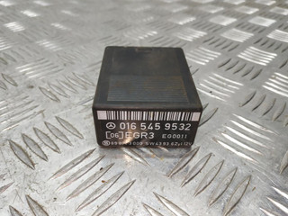 реле (прочие) Mercedes-Benz E-Класс W124 [рестайлинг] S124 1994, 3.0 л., D, OM 606.910, дизель, АКПП, brillantsilber / 744, универсал, задний привод, правый руль, 0165459532