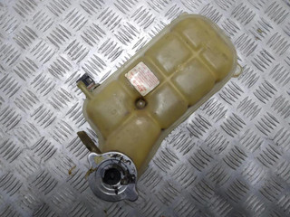 бачок расширительный Mercedes-Benz W124 1 поколение S124 1991, 3.0 л., i, M 103.983, бензин, 5МКПП, коричневый, универсал, задний привод, правый руль, A1245000649, A1245001749