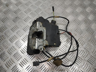 замок двери Mercedes-Benz C-Класс W203/S203/CL203 W203 2002, 3.2 л., i, M 112.946, бензин, АКПП, серебро, седан, задний привод, правый руль, A2037200335