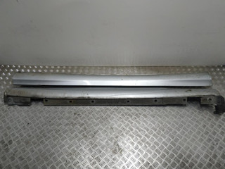 накладка на порог Mercedes-Benz CLK-Класс C209/A209 C209 2002, 3.2 л., i, M 112.955, бензин, АКПП, серебро, купе, задний привод, правый руль, A2096900440, A2096900340