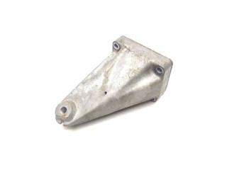 кронштейн двигателя Mercedes-Benz E-Класс W211/S211 2003, 2.2 л., CDi, дизель, АКПП, brillantsilber / 744, седан, задний привод, правый руль, A6112230804