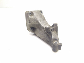 кронштейн двигателя Mercedes-Benz E-Класс W211/S211 2005, 2.7 л., CDi, OM 647.961, дизель, АКПП, flintgrau / 368, седан, задний привод, правый руль, A6112230704