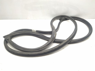 уплотнитель двери Mercedes-Benz E-Класс W211/S211 2005, 2.7 л., CDi, OM 647.961, дизель, АКПП, flintgrau / 368, седан, задний привод, правый руль, A2117200278