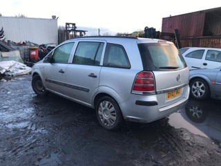 Opel Zafira 2  (B) 2007