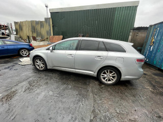 Toyota Avensis 3  (T270) 2010