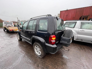 Jeep Cherokee 3  рест. KJ 2006