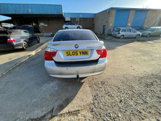 BMW 3 E90/E91/E92/E93 E90 2005