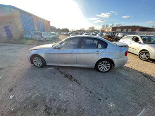 BMW 3 E90/E91/E92/E93 E90 2005