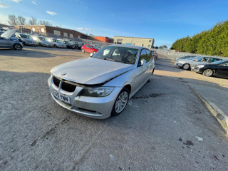 BMW 3 E90/E91/E92/E93 E90 2005