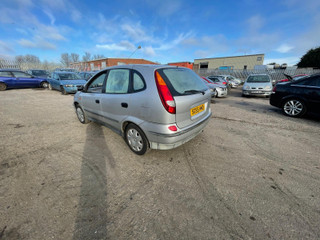 Nissan Almera Tino V10 рест. V10 2005