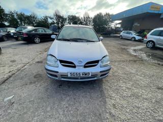 Nissan Almera Tino V10 рест. V10 2005