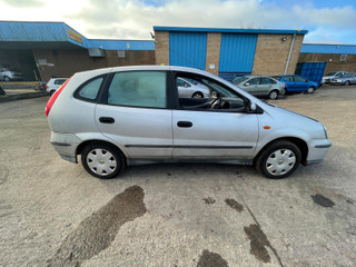 Nissan Almera Tino V10 рест. V10 2005