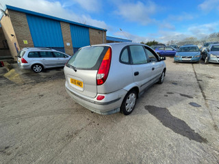 Nissan Almera Tino V10 рест. V10 2005