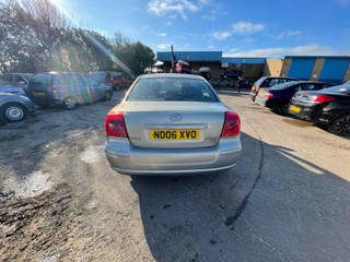 Toyota Avensis 2  (T250) 2006