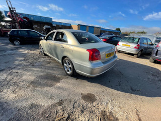 Toyota Avensis 2  (T250) 2006