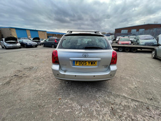Toyota Avensis 2  (T250) 2005