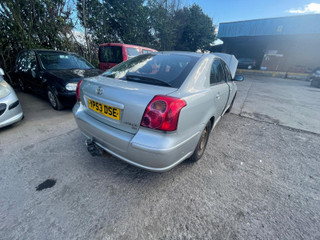 Toyota Avensis 2  (T250) 2003