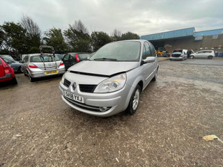 Renault Scenic 2  рест. 2008