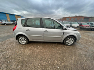Renault Scenic 2  рест. 2008
