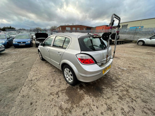Opel Astra H 2005