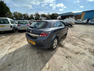 Opel Astra GTC H 2006