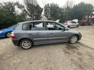 Honda Civic 7  рест. EU8 2005