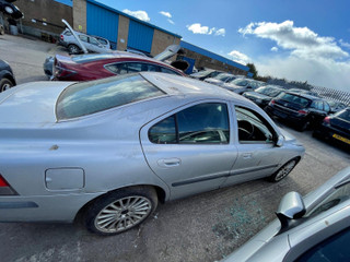 Volvo S60 2002