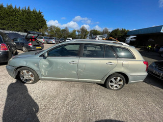 Toyota Avensis 2  (T250) 2006
