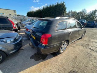 Toyota Avensis 2  (T250) 2005