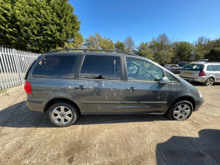 Volkswagen Sharan 2-й рест. 2008