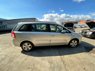 Opel Zafira 2  (B) рест. 2008