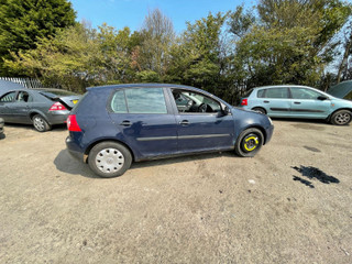 Volkswagen Golf 5 2004