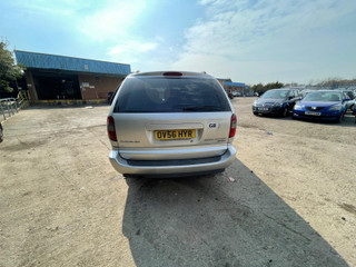 Chrysler Grand Voyager 4  рест. 2006
