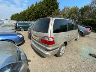 Ford Galaxy рест. 2004