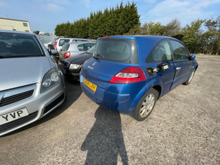 Renault Megane 2  рест. 2008