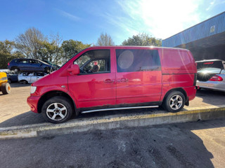 Mercedes-Benz Vito W638 2001