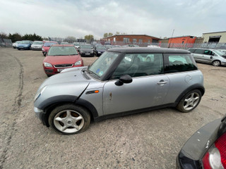 Mini Cooper  R50 2001