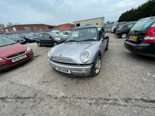 Mini Cooper  R50 2001