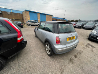 Mini Cooper  R50 2001