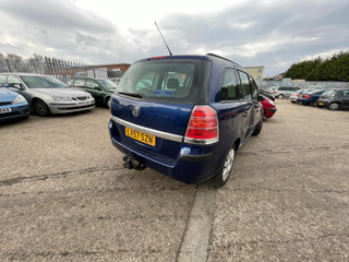Opel Zafira 2  (B) 2007