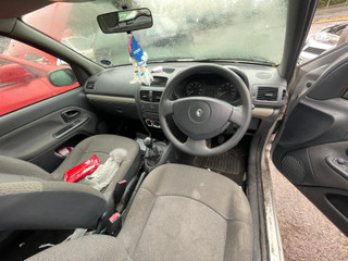 Renault Clio 2  2-й рест. 2004