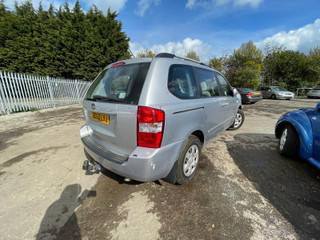 Kia Carnival VQ 2010