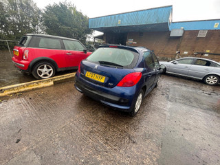Peugeot 207 2006