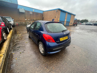 Peugeot 207 2006