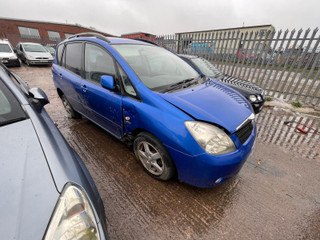 Toyota Corolla Verso E121 2004
