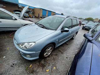 Peugeot 206 рест. 2006