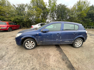 Opel Astra H 2004
