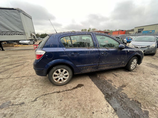 Opel Astra H 2004