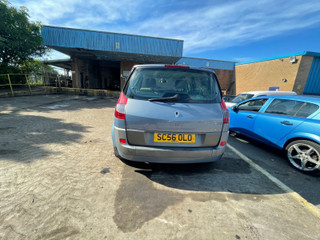 Renault Scenic 2  рест. 2006